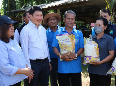 อธิบดีกรมส่งเสริมสหกรณ์ พร้อมด้วย สหกรณ์จังหวัดสุราษฎร์ธานี ... พารามิเตอร์รูปภาพ 32