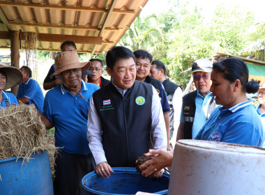 อธิบดีกรมส่งเสริมสหกรณ์ พร้อมด้วย สหกรณ์จังหวัดสุราษฎร์ธานี ... พารามิเตอร์รูปภาพ 29