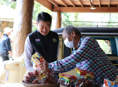 อธิบดีกรมส่งเสริมสหกรณ์ พร้อมด้วย สหกรณ์จังหวัดสุราษฎร์ธานี ... พารามิเตอร์รูปภาพ 24